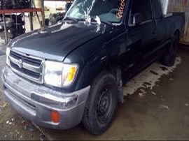 1998 TOYOTA TACOMA GREEN, EXTD CAB, 2.4L, AT, 2WD.  Z24919